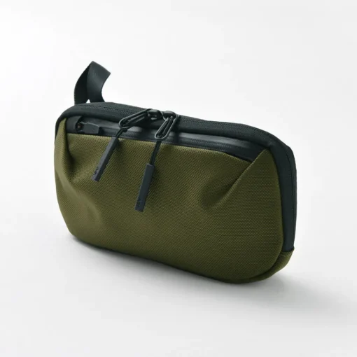 AER / Slim pouch