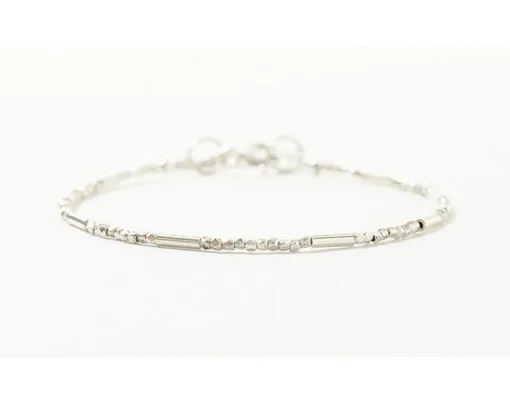 CHALISA T.. / Multi-cut Karen silver beads & tube beads / bracelet