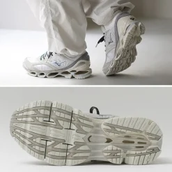MIZUNO / Wave Prophecy LS Mimetics